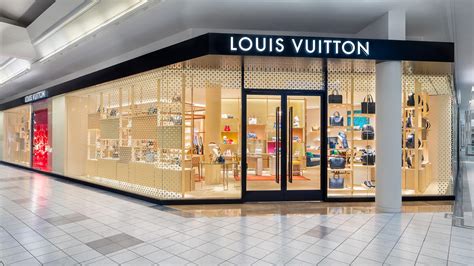 louis vuitton nearest store|louis vuitton showroom near me.